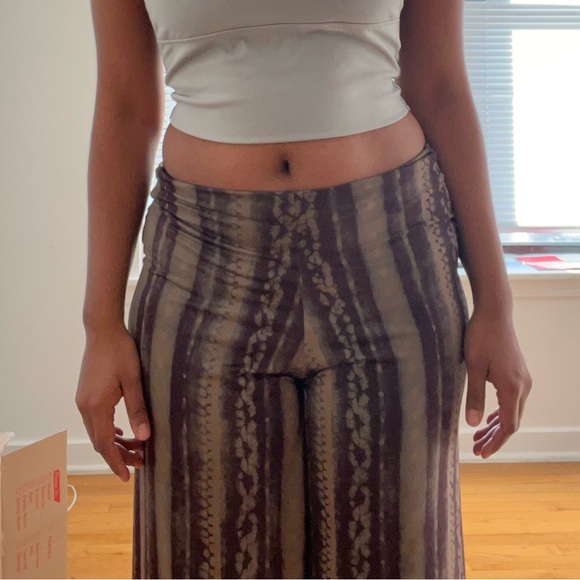 Thaikila Tempo pants reptile print, S - Picture 8 of 16